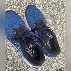 ASICS Women's GT-2000 10 Running Shoes, Lake Drive/White